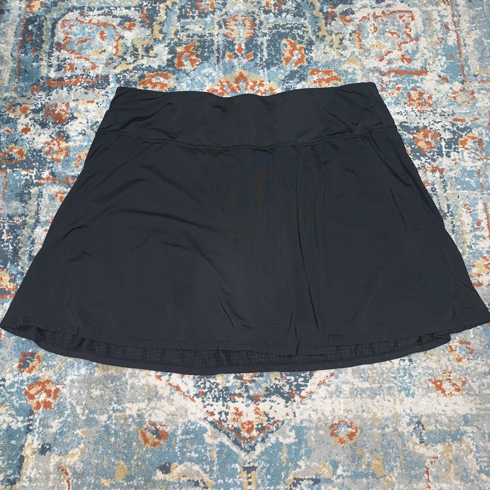 black athletic skirt
